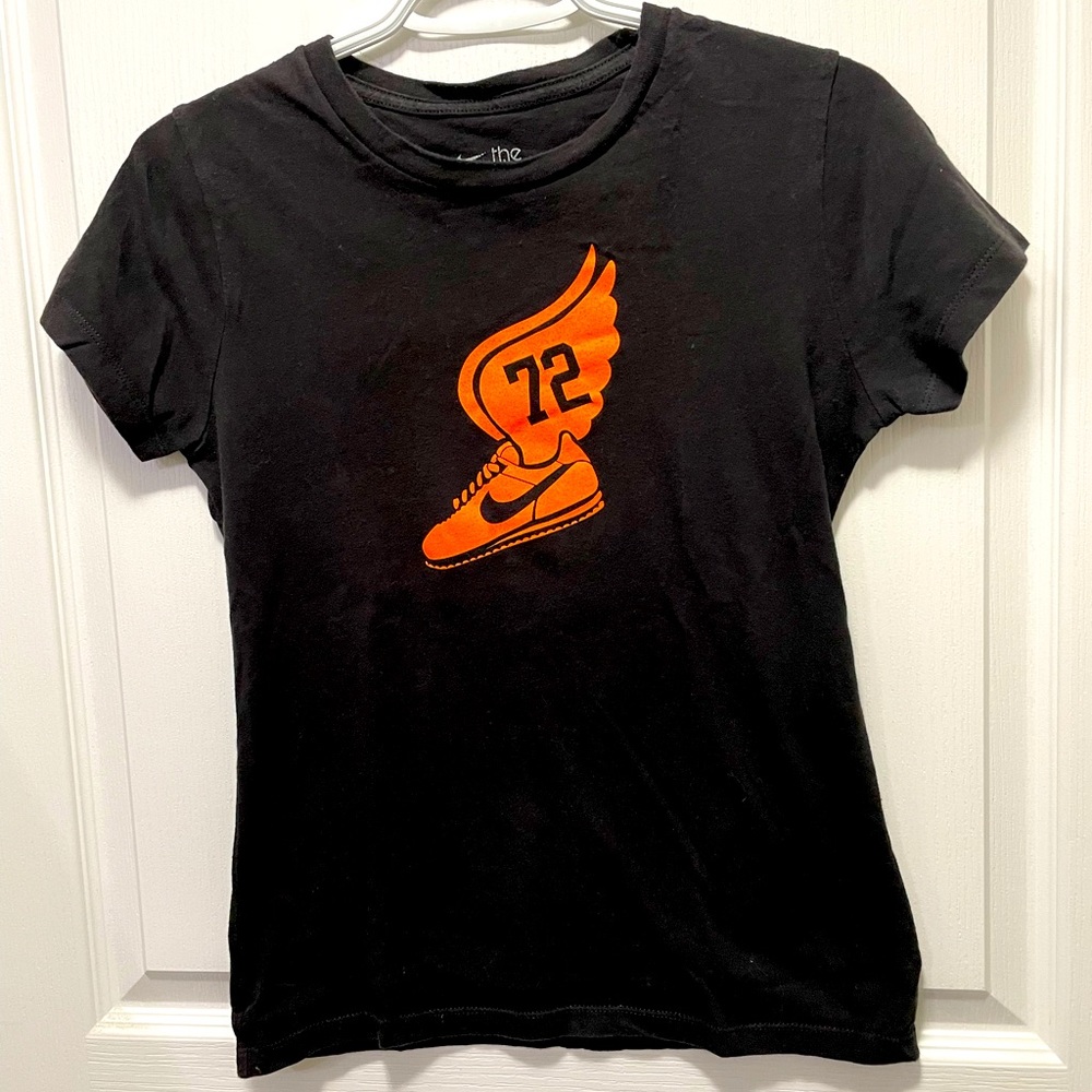 Black Nike shirt